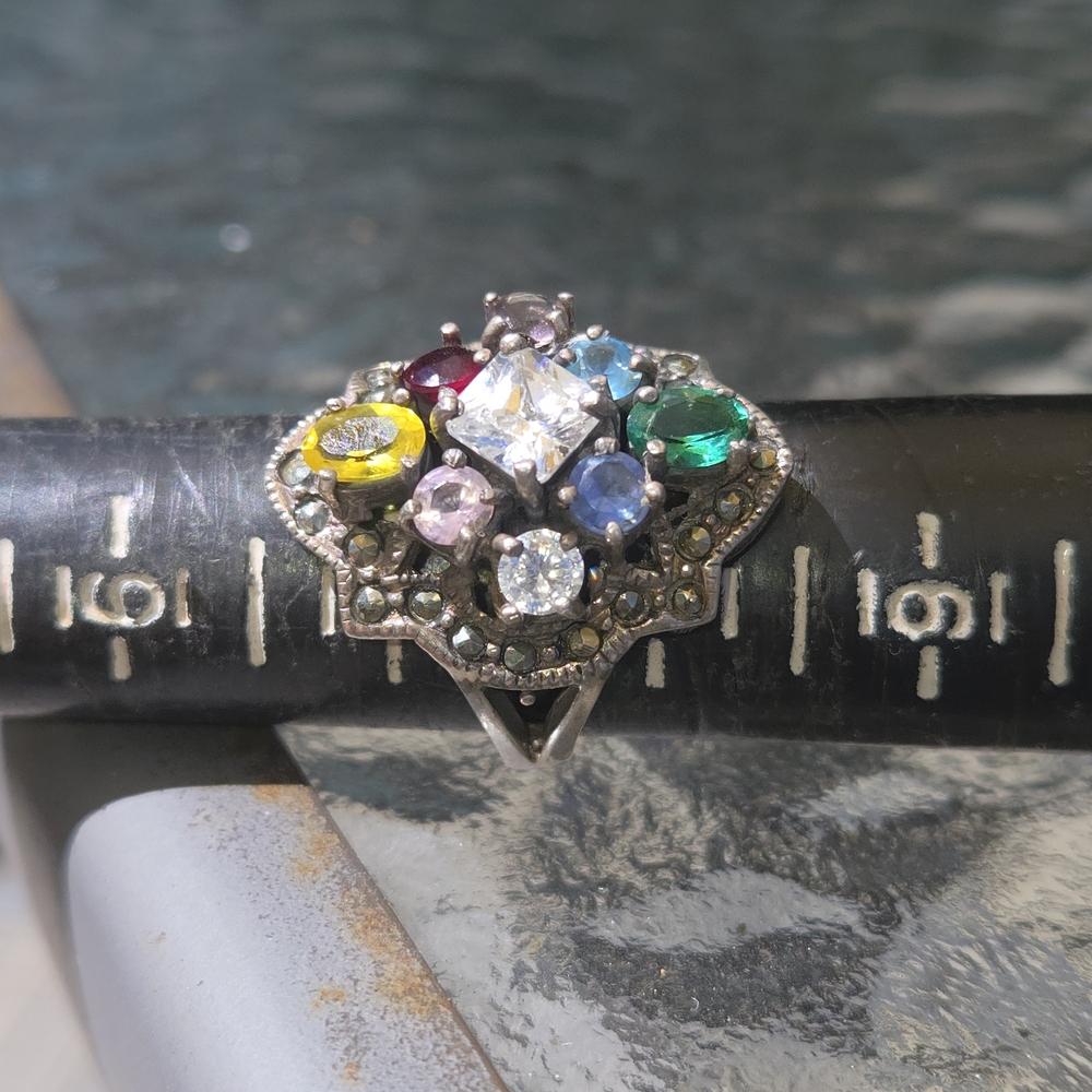 Elegant STERLING silver Multicolor Gemstone Ring S- 7 1/2. - Picture 3 of 4